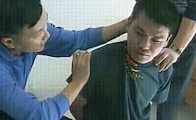 印尼人抢劫中国万吨巨轮23名中国船员被沉海新特大海劫案(图12)