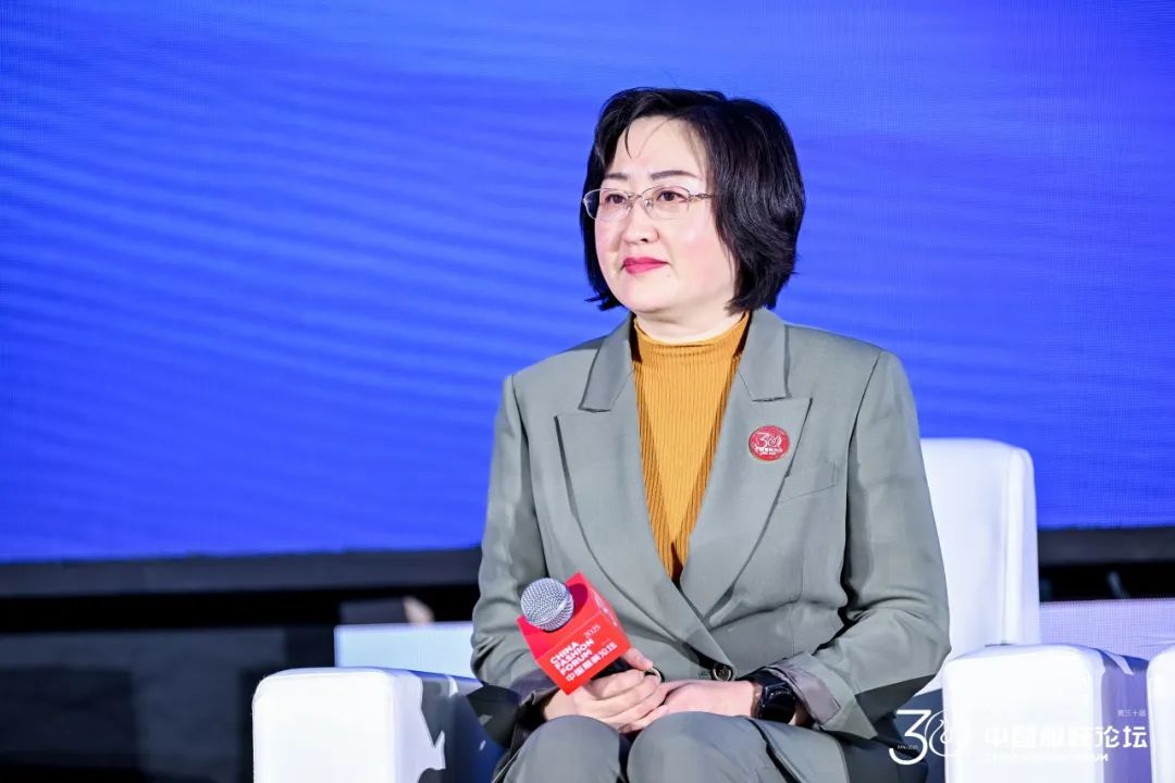 2025（第三十届）中国服装论坛：回归服装的元命题(图17)