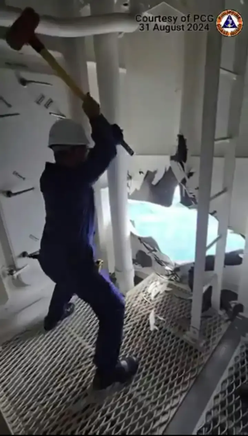 Kaiyun：又打起来了？中菲在铁线礁再次爆发冲突！中国海警登礁使用扫雷器清理垃圾(图23)