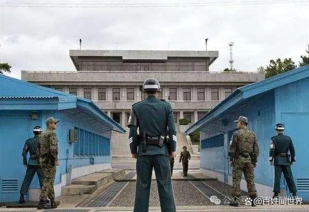 朝鲜船员被遣送回国踏过分界线立马翻脸脱光衣服全扔回去！(图5)