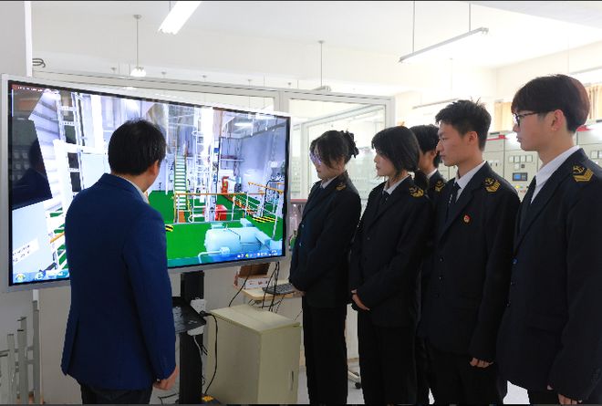 专业群介绍青岛港湾职业技术学院航海技术专业群(图14)