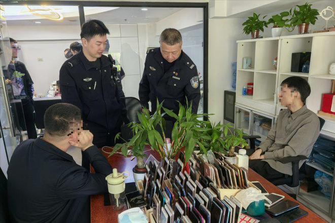 假律师租律所楼层办公 伪造癌症诊断证明替人处理网贷债务(图3)