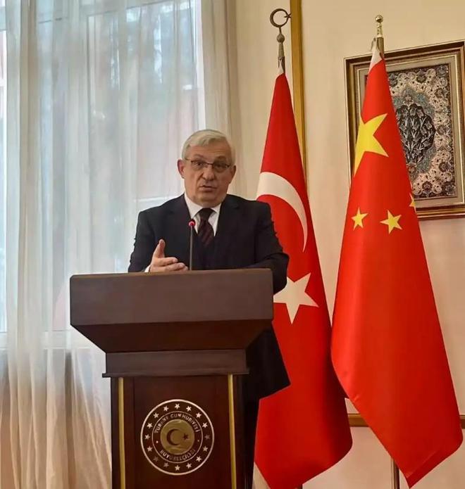 敲诈中国10亿美元、拒绝中国飞机借道如今这个国家又找上(图10)