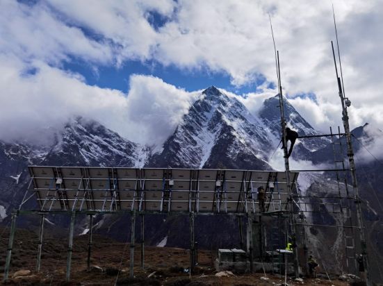 60年沧桑巨变铺就雪域高原的信息天路(图1)