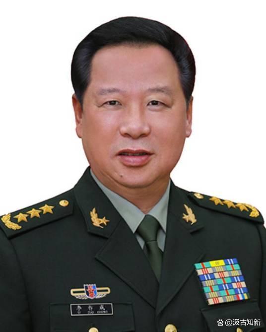 中央军委联合参谋部参谋长李作成(图1)