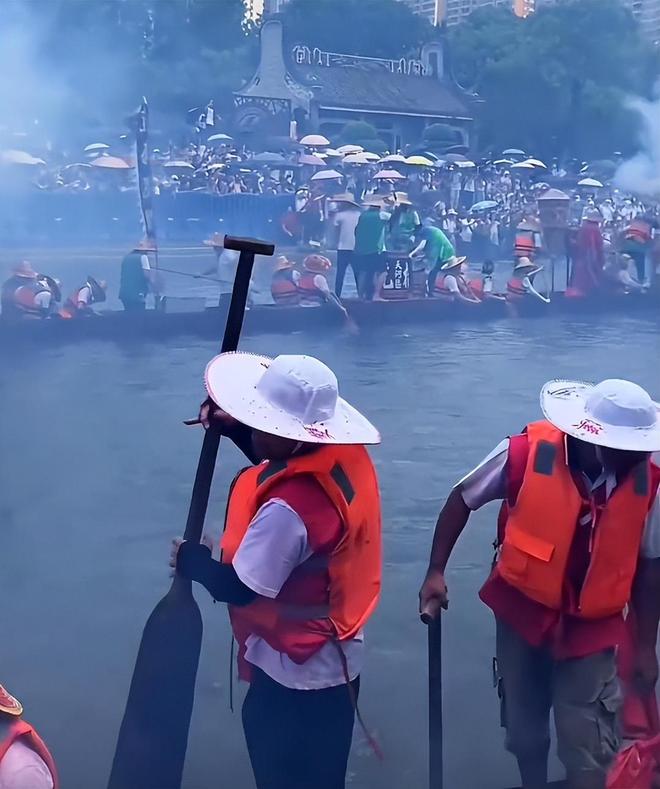 Kaiyun：猎德龙舟侧翻后续：传因洋女婿混入其中对手村子爆笑要记入族谱(图22)