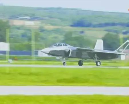 九三阅兵我们可能躲过了一场战争(图2)