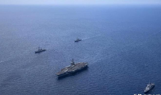 Kaiyun：中国海警水炮左右夹击菲方人员被喷成“一只耳”挥舞白旗求饶(图9)