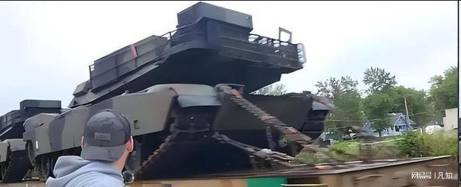 Kaiyun：长荣货轮入天津港被拒？帮美运坦克入台！损失惨重苦不堪言(图11)