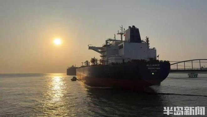 90后海员的“两栖哲学”：海上认真工作陆地扎根生长(图4)