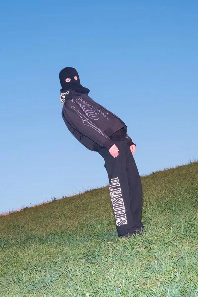 一周时尚动向 明年时尚行业预计将大幅涨价(图12)