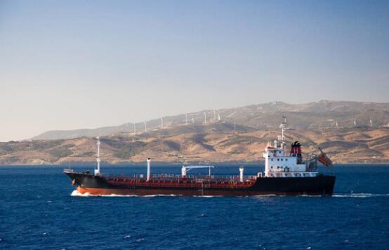 海底电缆受损芬兰扣押嫌疑货船以及14名来自俄罗斯等国船员(图1)