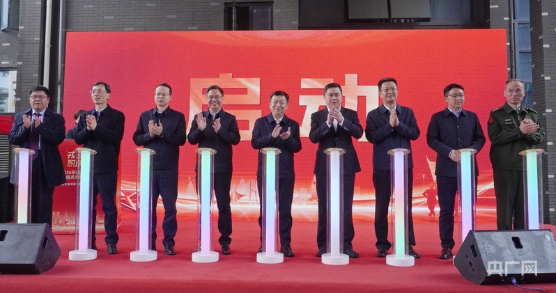 “戎耀赣鄱 职向未来” 江西省退役军人就业服务专项行动在南昌启动(图2)