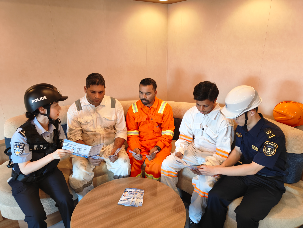 宁波海事暖心升级服务让外籍船员下地购物更便利(图2)